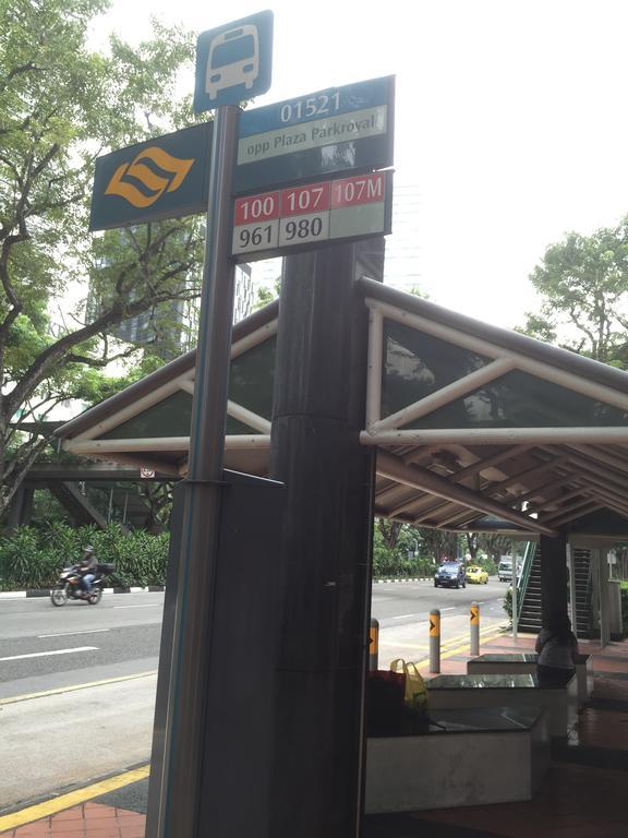 Five Stones Singapura