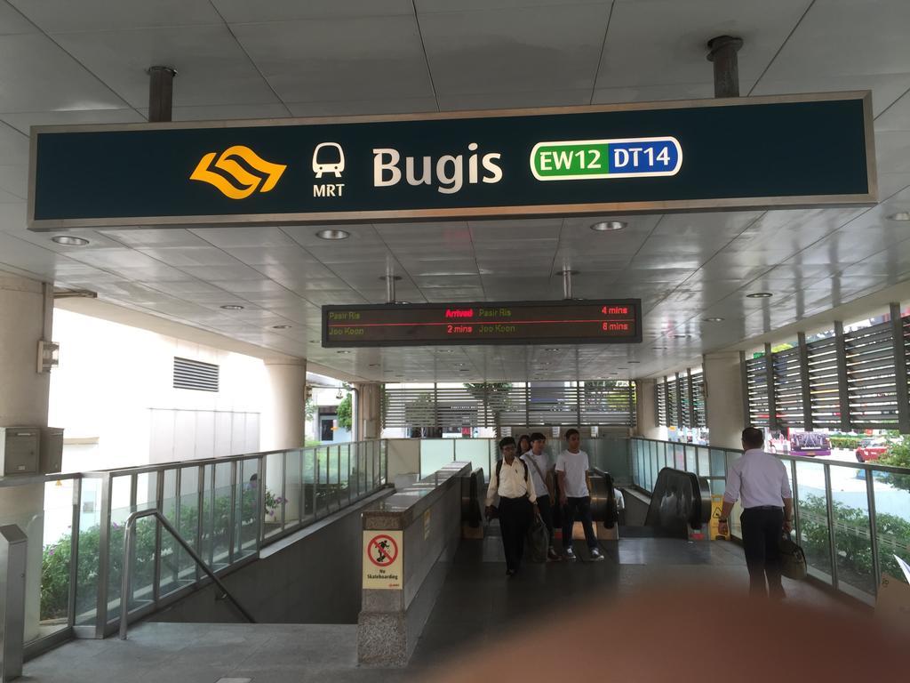 Five Stones * Singapura