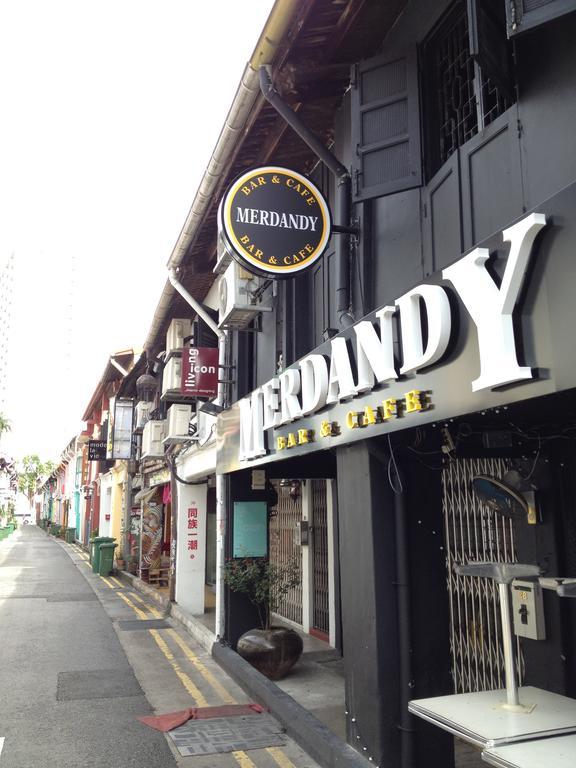 Five Stones Asrama Singapura